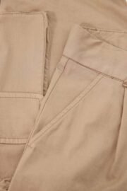 Pantaloni Cargo Con Tasche Verticali E Pinces - immagine 2